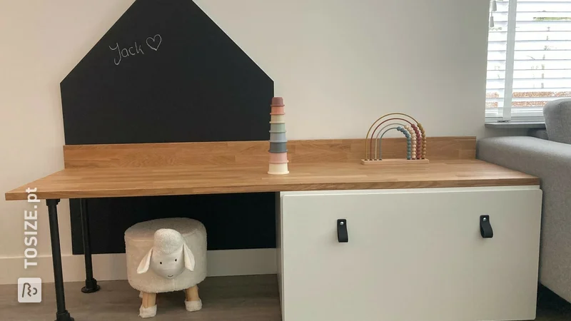 IKEA hack: Play corner IKEA SMÅSTAD hack with oak, by Nikki