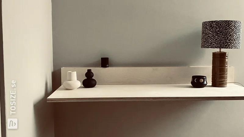 DIY Minimalist work spot / floating desk, by Pam