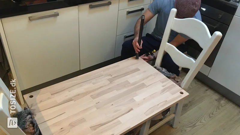 Coffee corner made of beech and oak wood, by Mariska