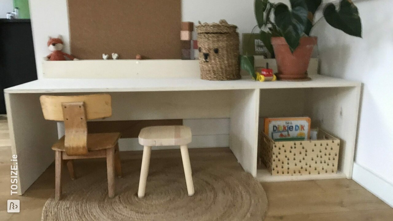 Son&#39;s play table made of poplar plywood, by Sam