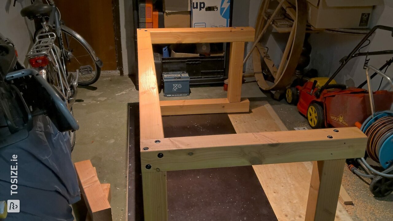 Strong workbench with concrete place worktop TOSIZE.ie