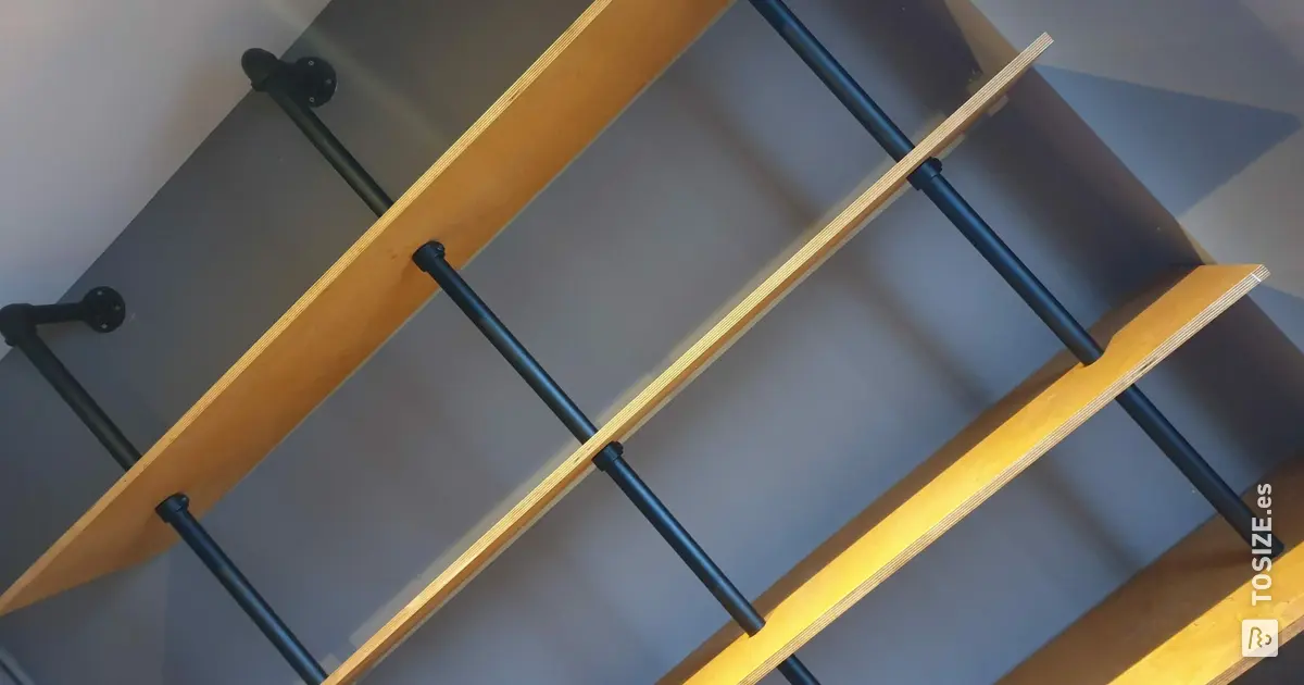 DIY walk-in closet with birch plywood | TOSIZE.es