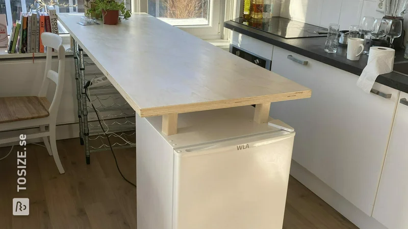 DIY Bar / kitchen island made of plywood interior poplars, by Josefien