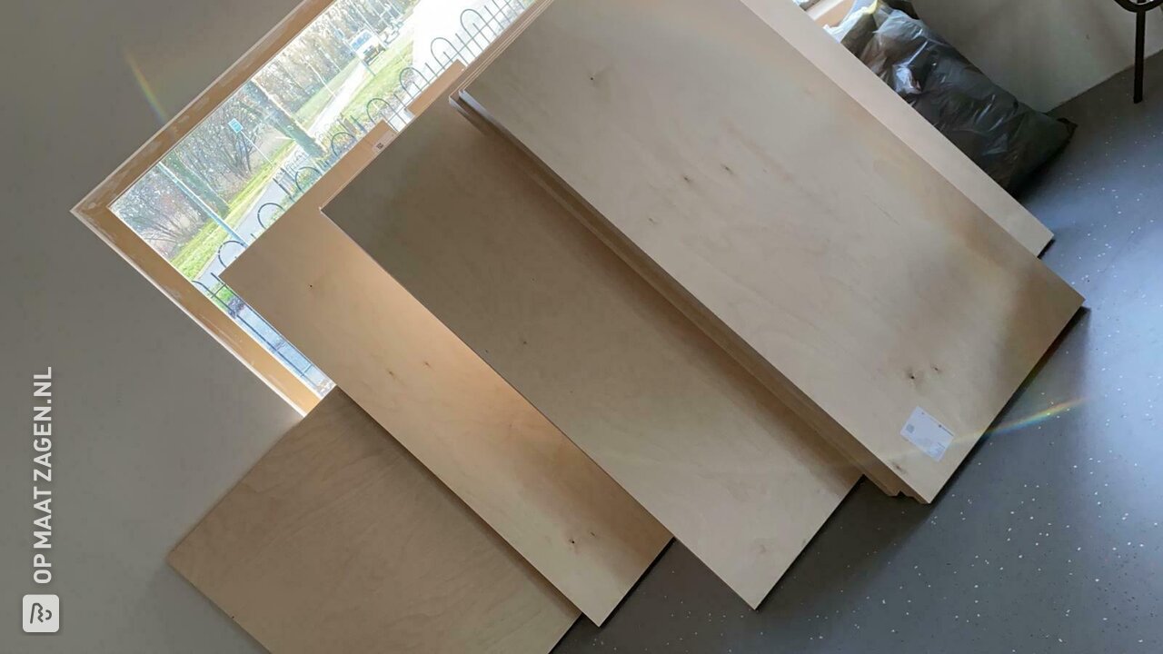 Bar van de BONTe keukentafel, gemaakt van multiplex berken