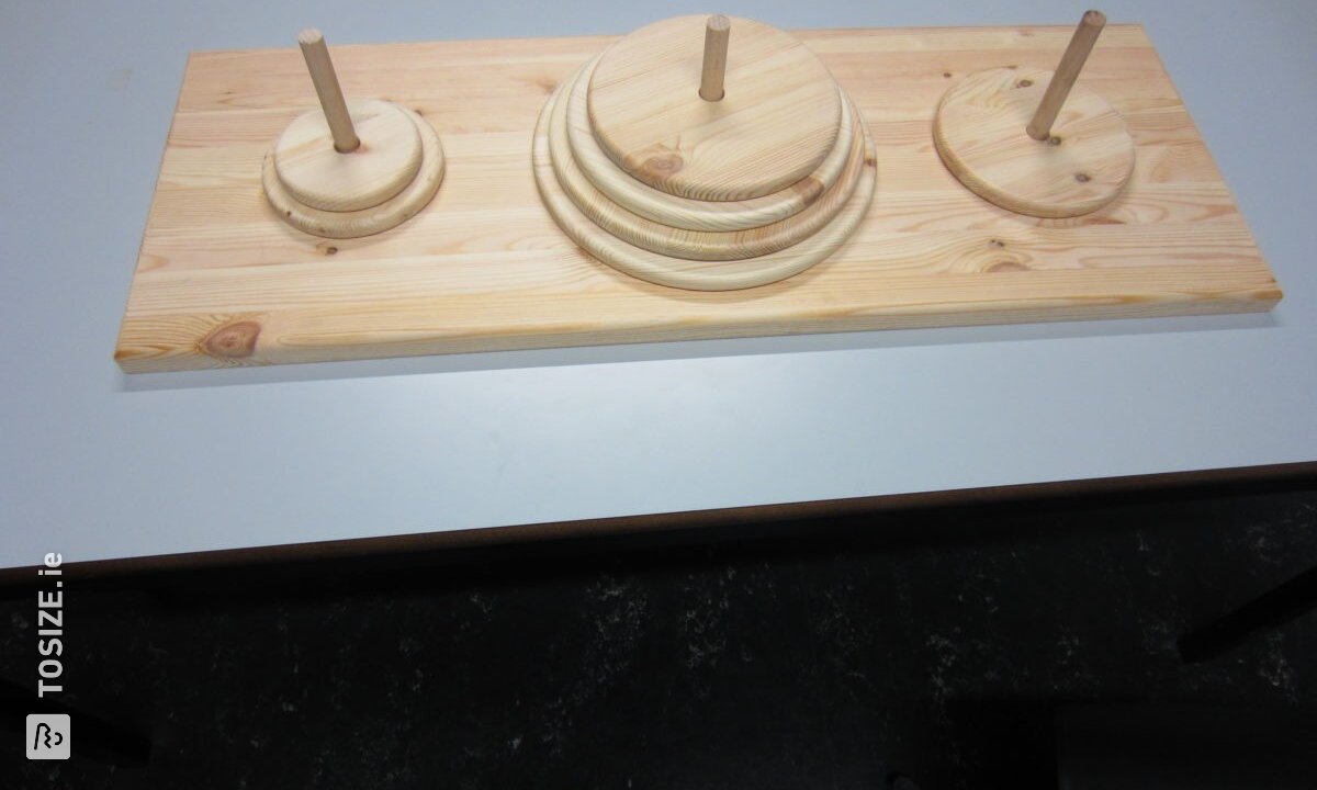 XL Towers of Hanoi from Timmer Panel Grenen