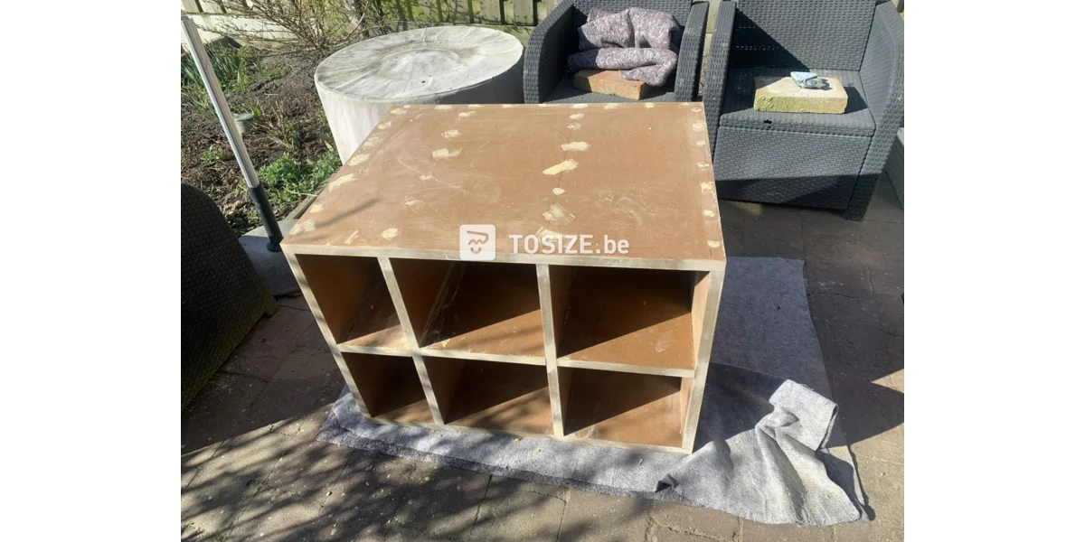 Kast in de schuur voor de vriezer van MDF TOSIZE.be