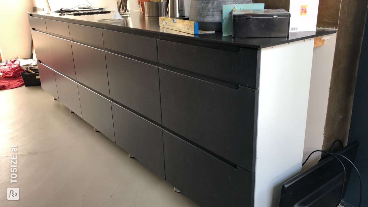 Küchenmöbel aus MDF Schwarz V313 hausgemacht, von Benny