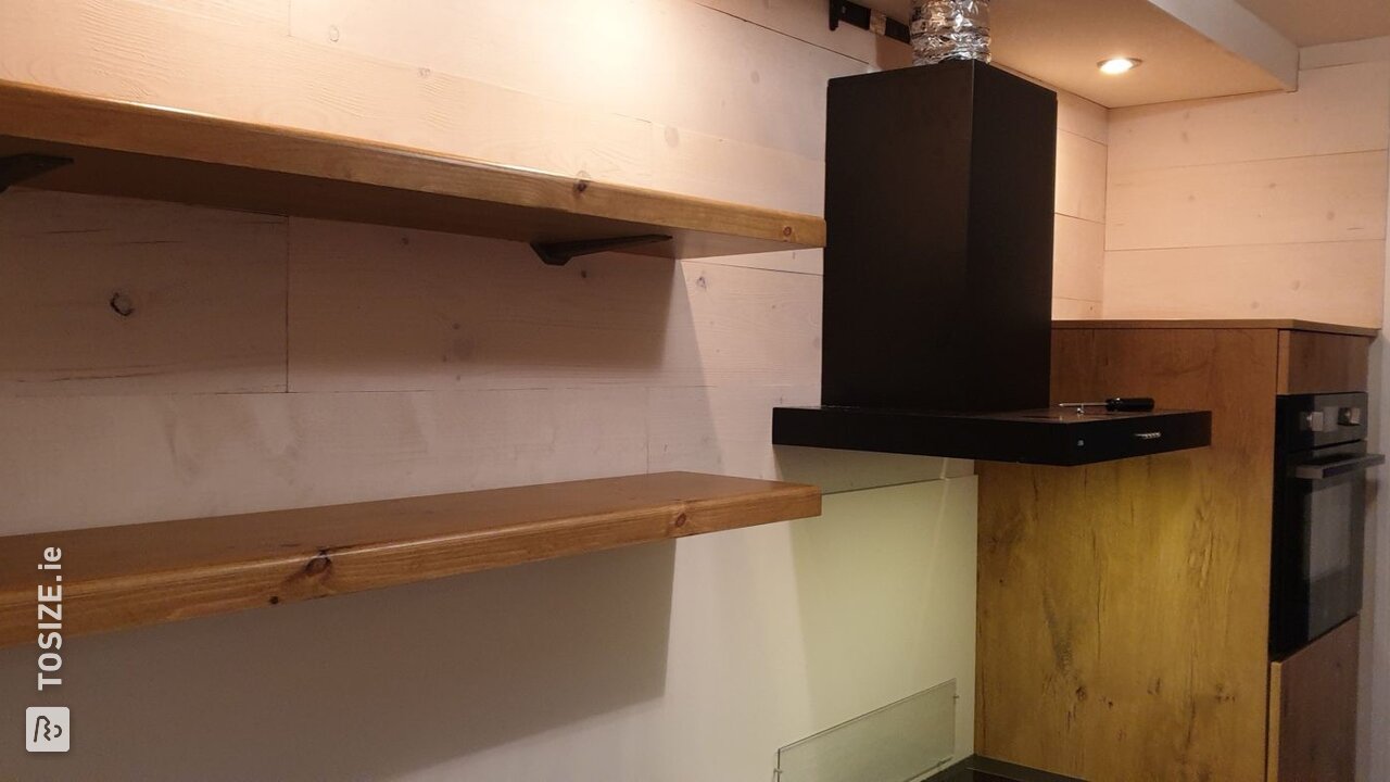 Kitchen shelves with back wall TOSIZE.ie
