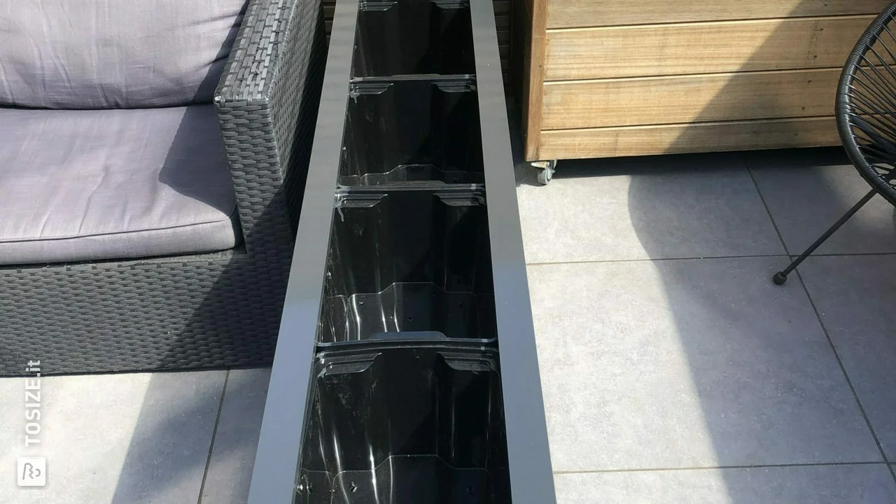 Prosperplast Fioriera URBi 27L Antracite: Vaso Con Secchio Interno In Polipropilene - Design Moderno Per Interni Ed Esterni, 51 Cm Di Altezza