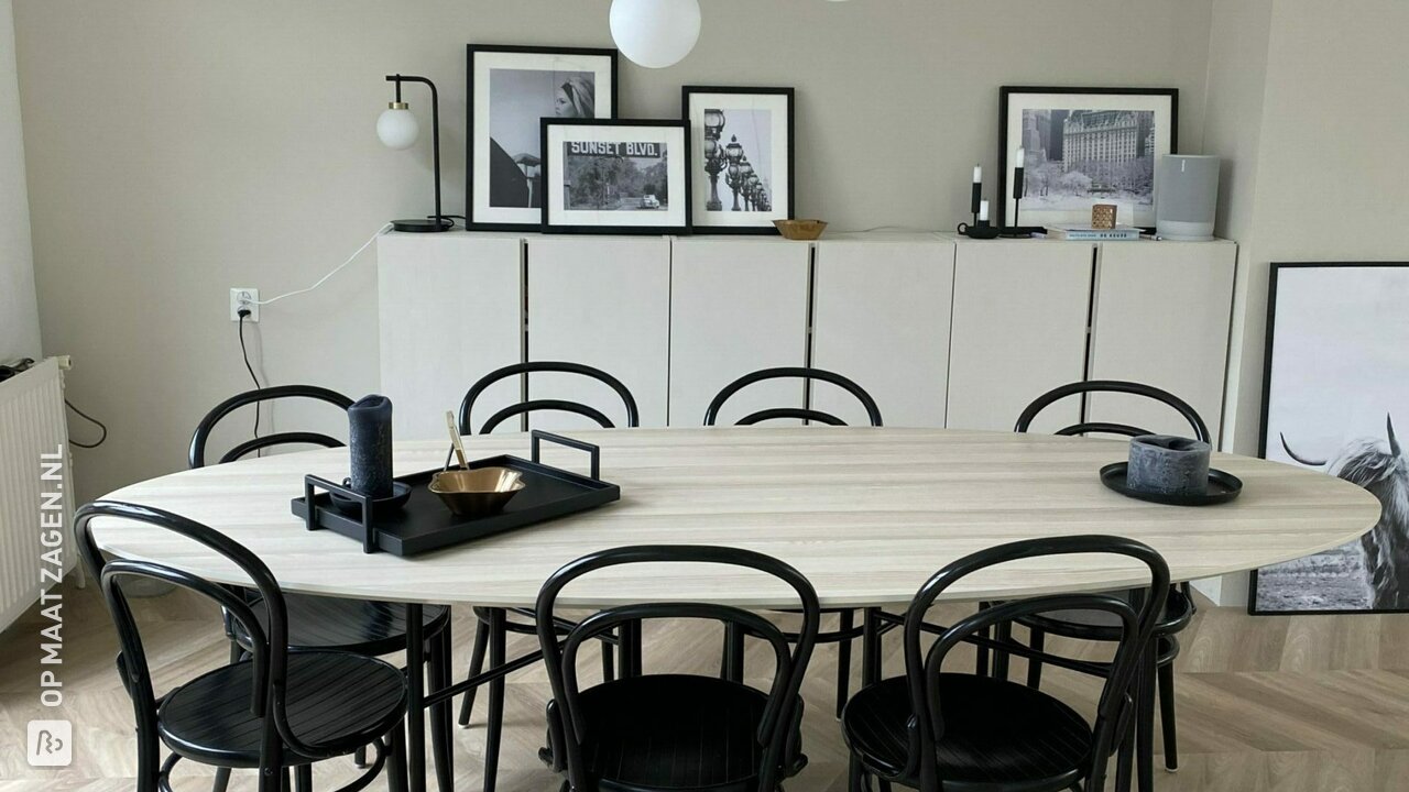STULPR ovalen eettafel in Duropal Acacia, door Zoë