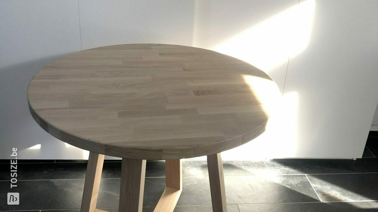 Landelijke eikenhouten tafel op maat, door Maup