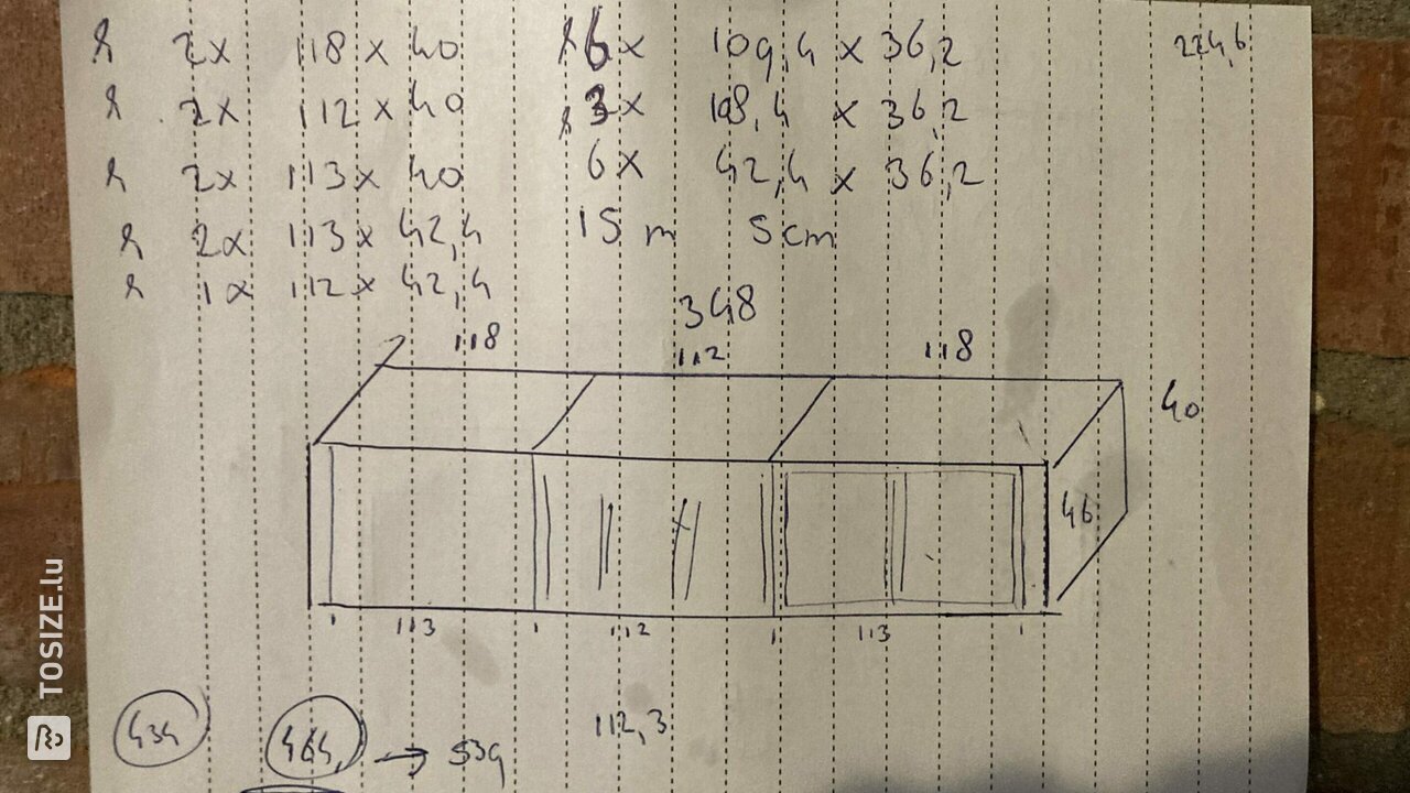 Croquis d'un meuble TV en contreplaqué de bouleau