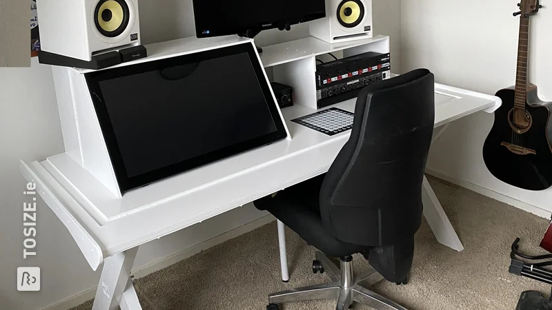 DIY Home studio furniture from MDF, by Martijn