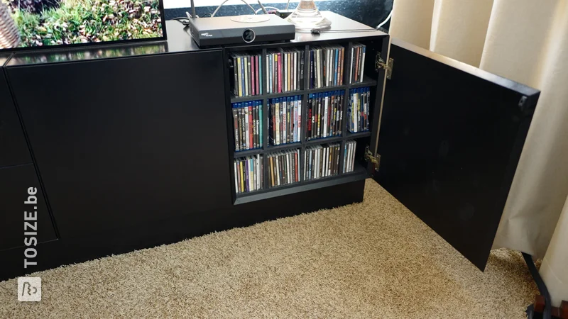 CD / Blu ray rack op maat van MDF zwart