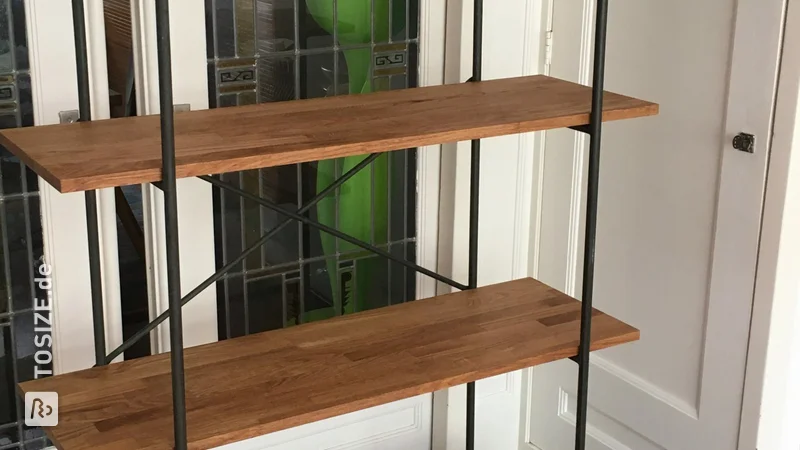 Kitchen rack refurbished with custom sawn oak panels