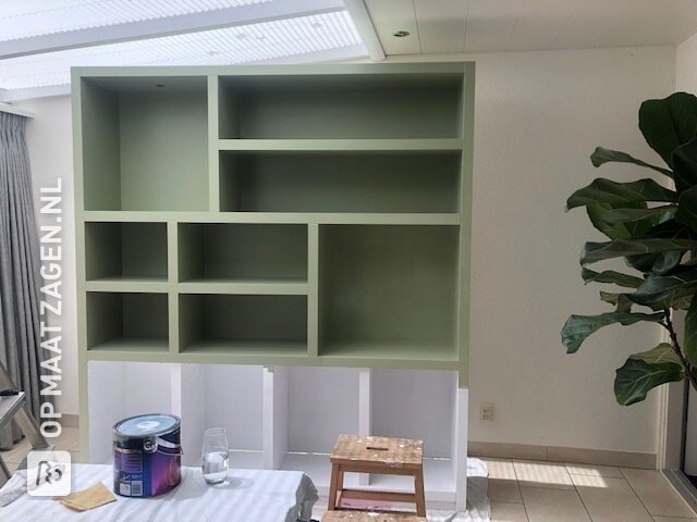 Kast Meriam, door Mea