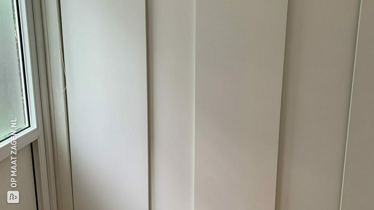 Witte strakke paneeldeuren van MDF, door Mark