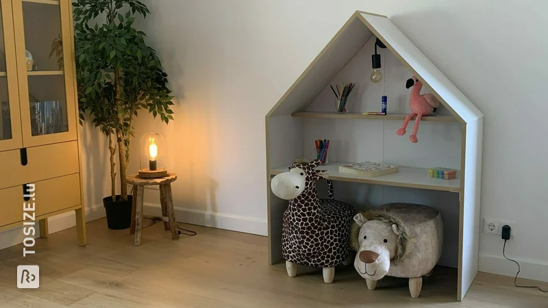 Spiel- und Schreibtischhaus für Kinder, hergestellt aus MDF! Von Margot