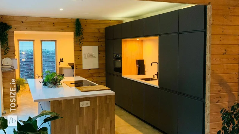 Kitchen upgrade with Oak, by Stijn