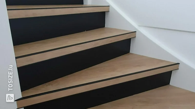 Sceller les escaliers et les recouvrir de PVC, par Hugo