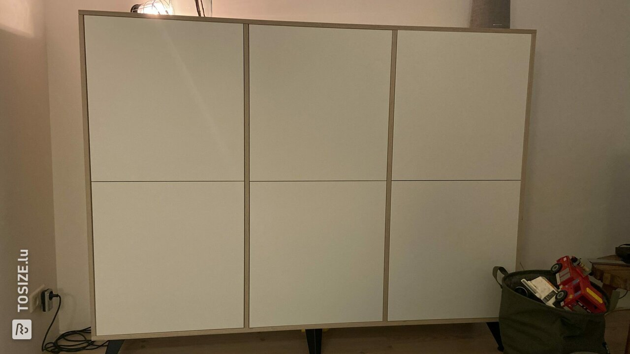 Umbau eines Ikea Besta-Schranks aus Sperrholz, von Thomas