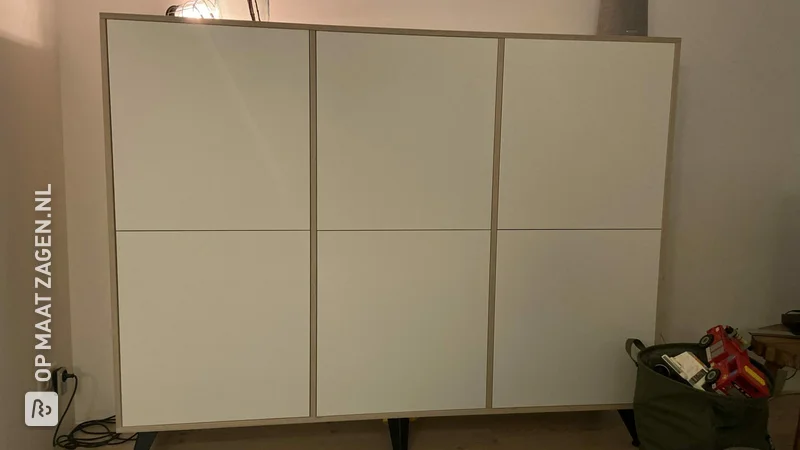 Multiplex ombouw IKEA BESTA kast, door Thomas