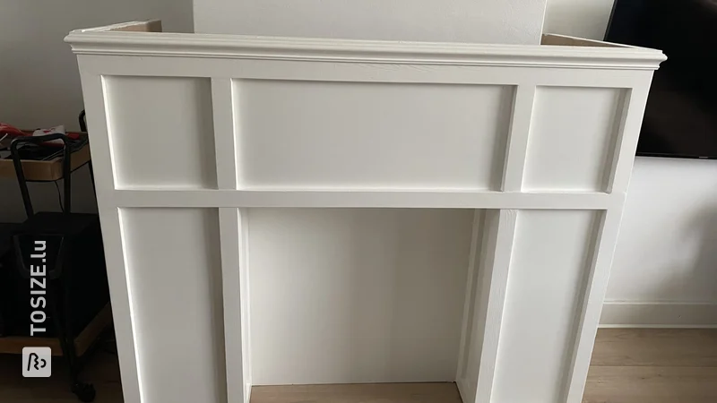 Transformation de cheminée en MDF et poutres en pin