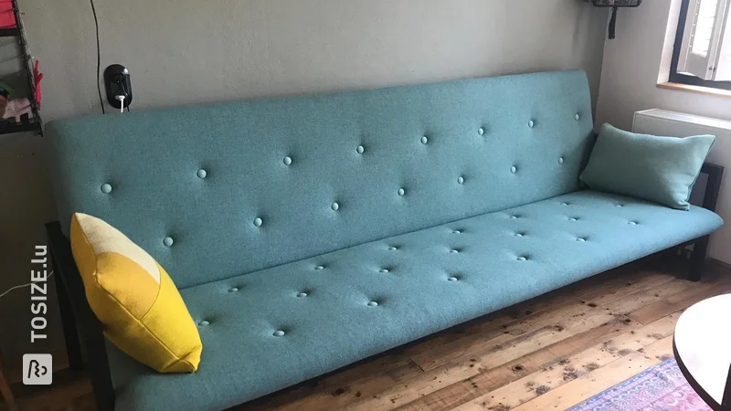 Maßgeschneidertes Artifort-Sofa von Christian