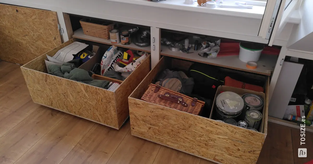 Drawers in knee bulkhead dormer window - Daan | TOSIZE.es