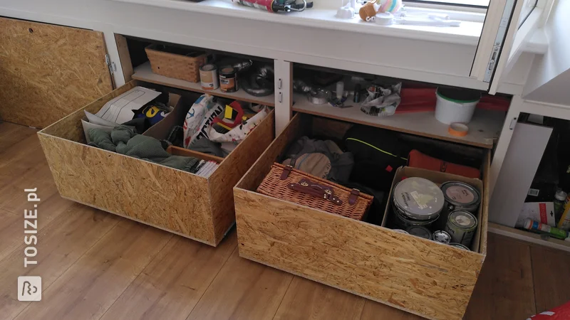 Drawers in knee bulkhead dormer window made of OSB, by Daan