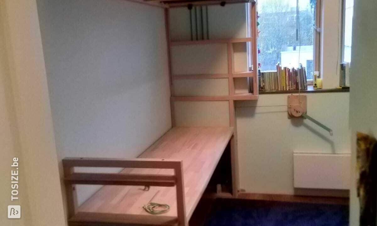 De droom van ieder kind: een hangend kinderbed, door Pim