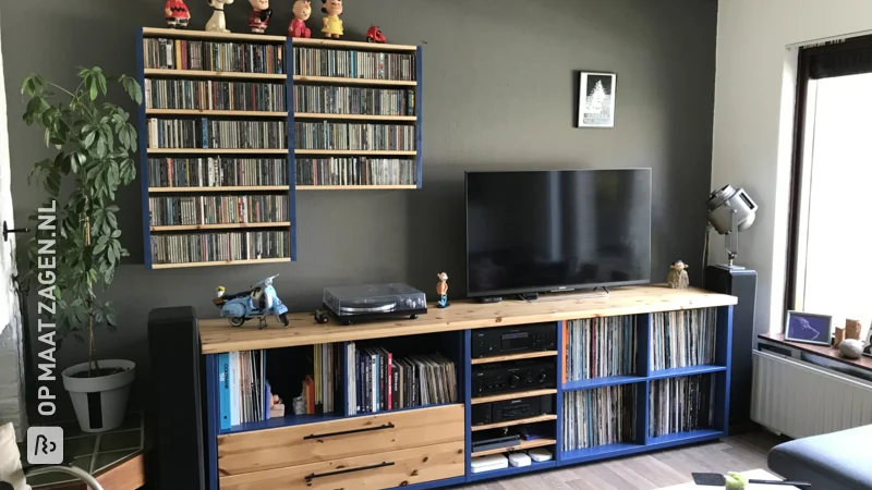 Extra CD cabinet made of pine wood panel, by Marcel 