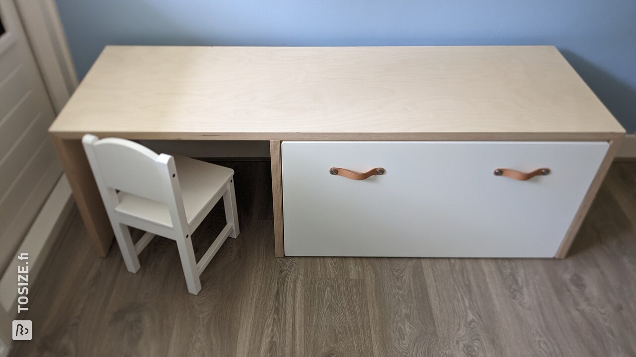 IKEA hack: Bespoke children's desk with plywood wood panels, by Frank