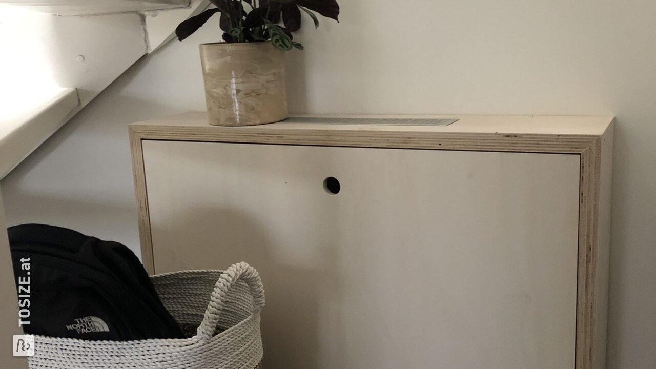 Dylan baute eine Fußbodenheizung und einen Fernsehschrank um
