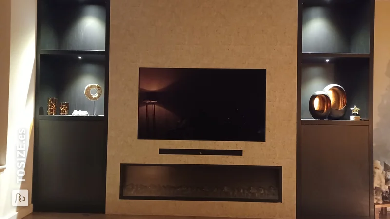 Dos gabinetes personalizados en cuartos de roble junto a una sala de cine, por Simon