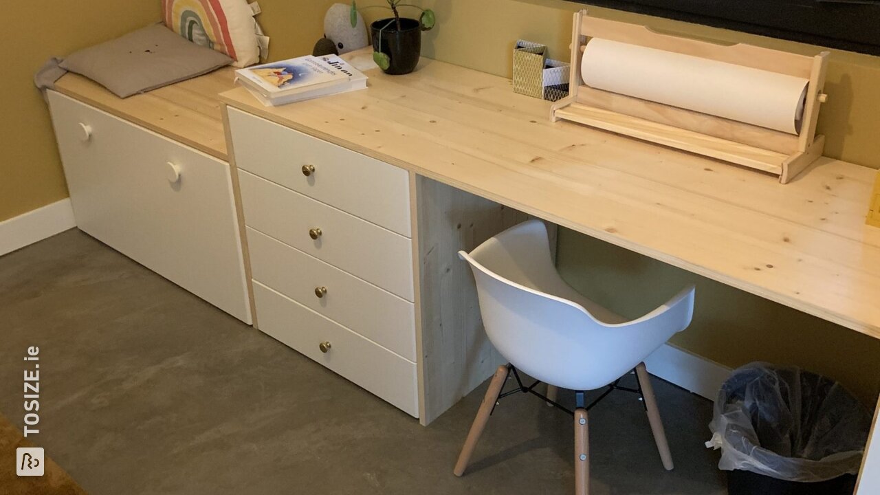 DIY bench &amp; desk for the children&#39;s bedroom, by Tim &amp; his father-in-law