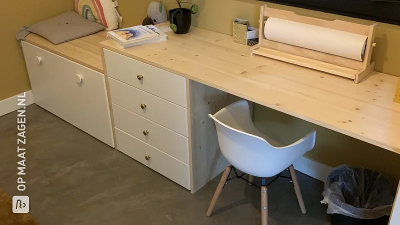 DIY bench; desk for the children's bedroom, by Tim &amp; his father-in-law