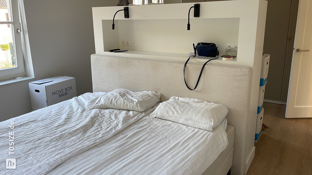 Selbstgemachter Raumteiler nach Maß für das Schlafzimmer, von Remko