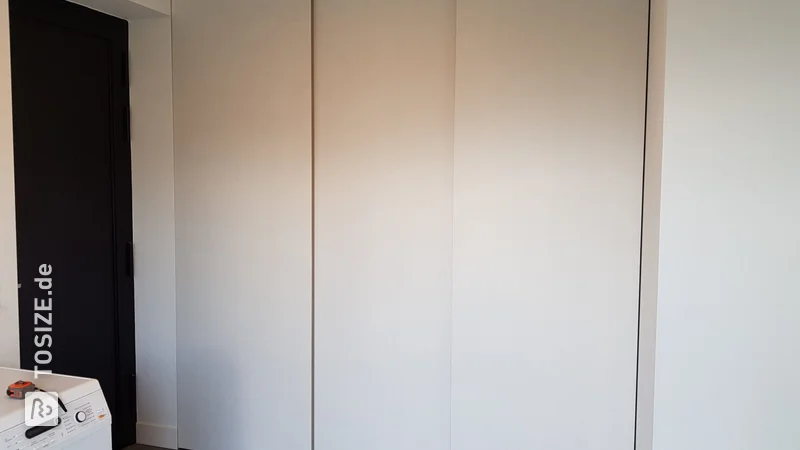 Quickly make custom sliding doors from MDF yourself, by Ronald