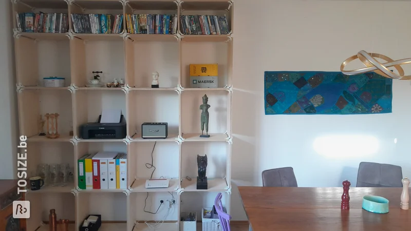 Modulaire plankopbergmogelijkheid woonkamer, van Arnold