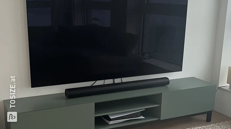 Ein eleganter, selbstgebauter TV-Schrank nach Maß aus MDF von Gert-Jan