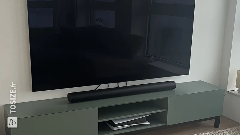 Un meuble TV élégant fait maison sur mesure en MDF, par Gert-Jan