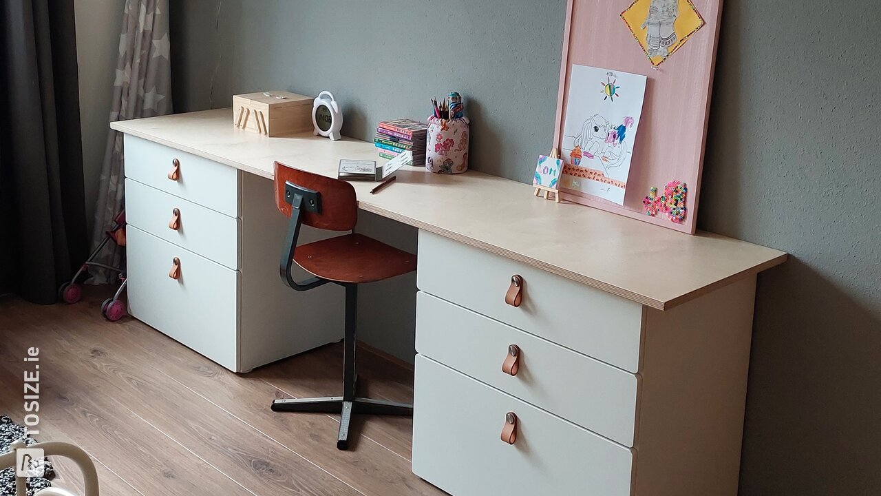 Nevelig Mooie vrouw motief Ikea-hack: Kinderbureau afwerken met multiplex topplaat - TOSIZE.ie