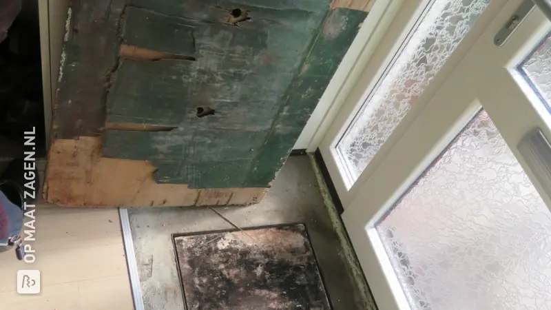 New custom-made concrete plywood panels for under the front doormat, by Roel
