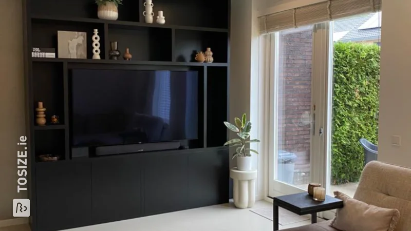 Symmetrical TV cabinet made of MDF, painted black by Jaimy