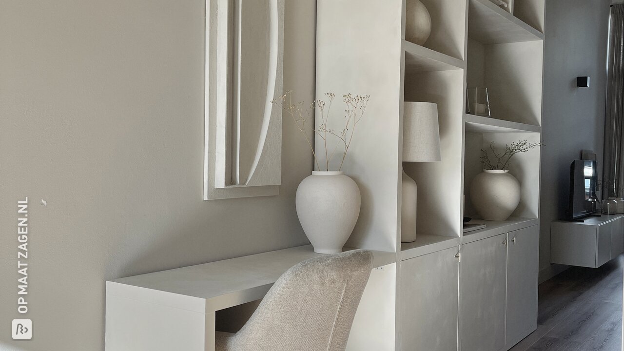 Cabinet painted with lime paint by Rosalie