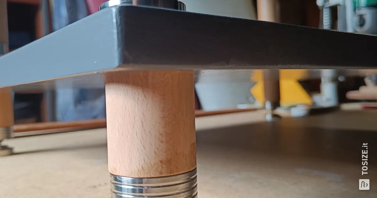 Un rack HIFI su misura con MDF segato | TOSIZE.it