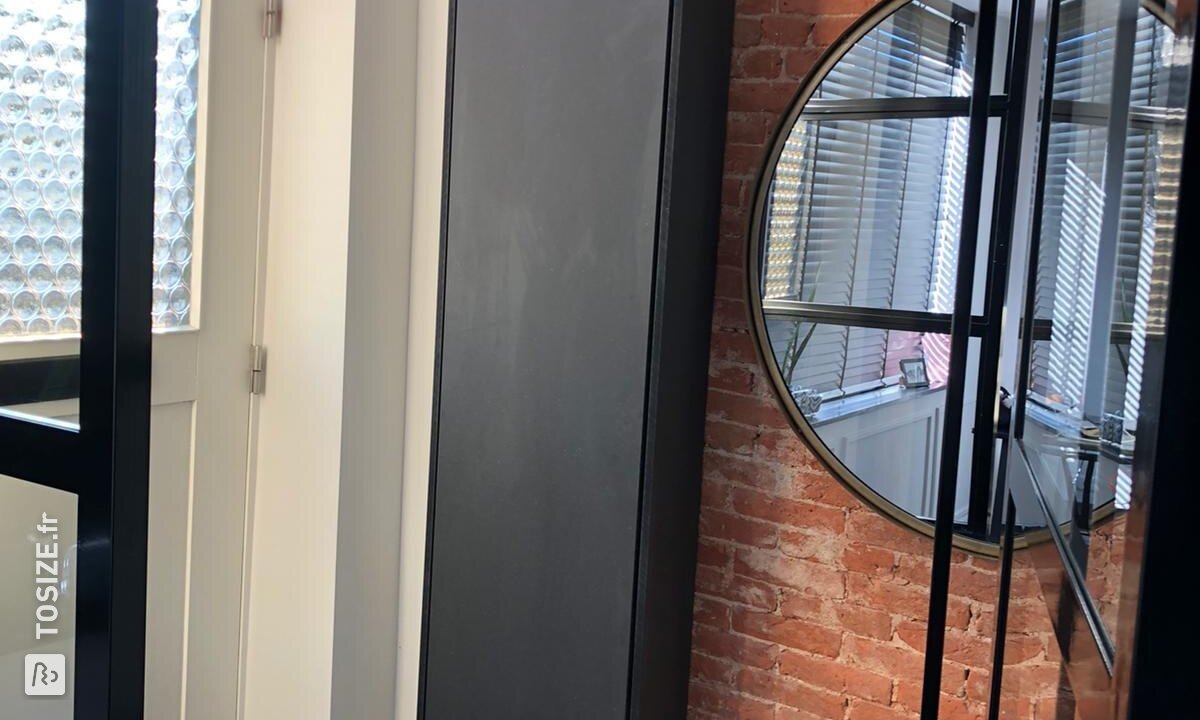 Faites-le vous-même: conversion d armoire à compteurs en MDF noir V313, par Marvin
