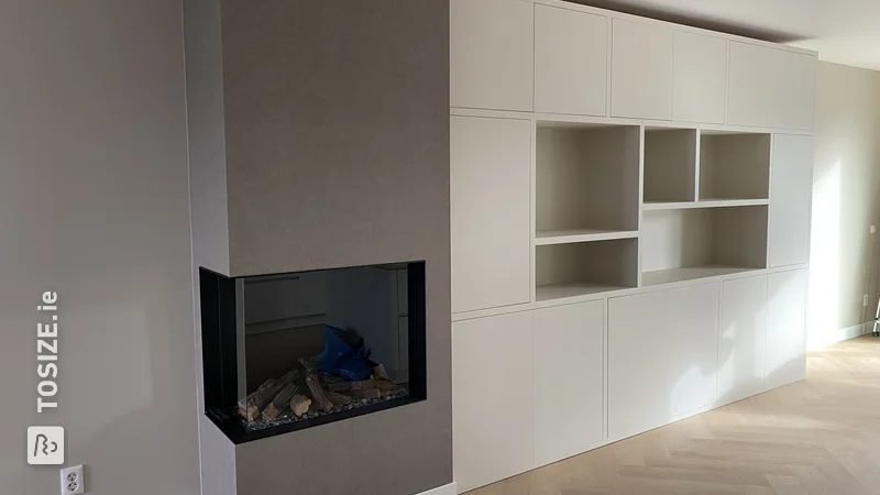 A beautiful TOSIZE furniture custom wall cabinet for the kitchen, by Janne