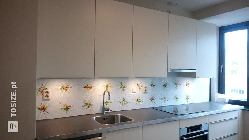 Homemade splashback for the kitchen from Alupanel-Dibond, by Ronald